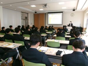 【普通科２年生】大学訪問研修　〜愛媛大学〜
