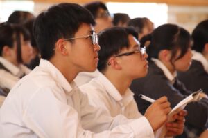【普通科３年生】「なぜ学ぶ？未来の自分のために」3年生進路講演会