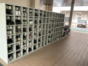 雨の日も心は晴れやかに。真剣、集中、井高の授業風景！