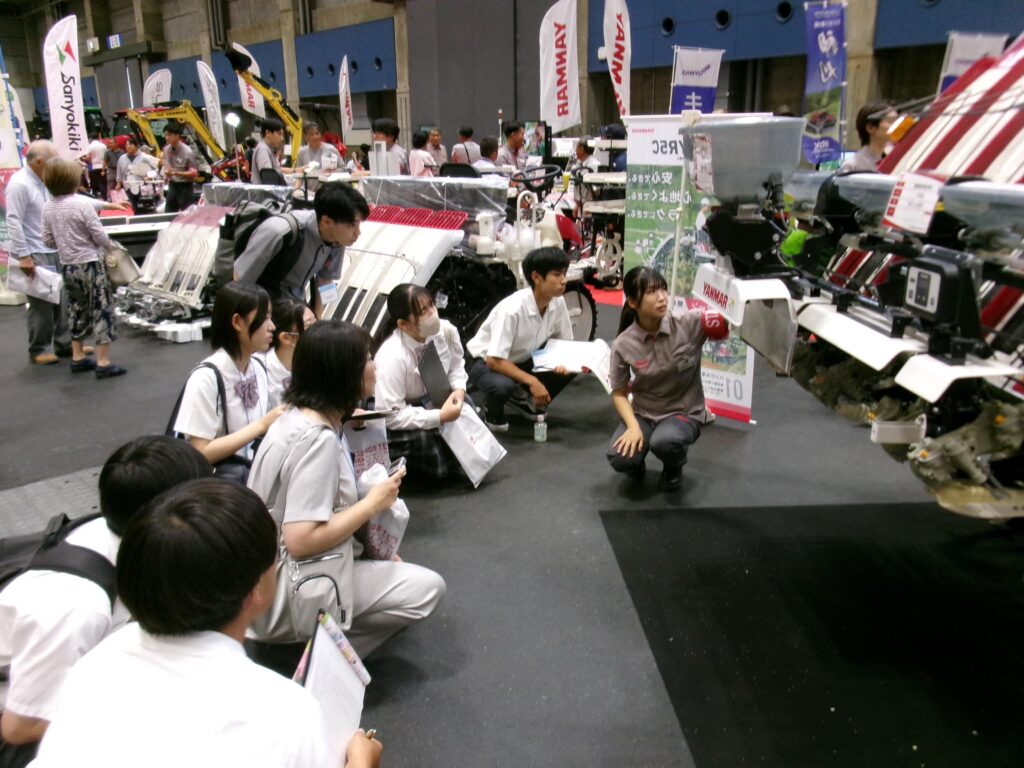 【普通科_総合進学類型_2年生】未来の技術を体験！「アグリソリューションEXPO2026」に行ってきました！